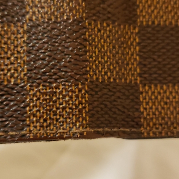 LOUIS VUITTON IPHONE 5 CASE AND CARD HOLDER - Picture 6 of 7